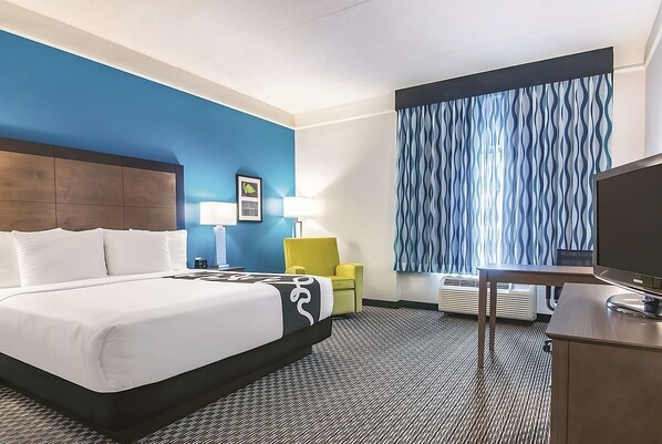 Unit with 1 King bed