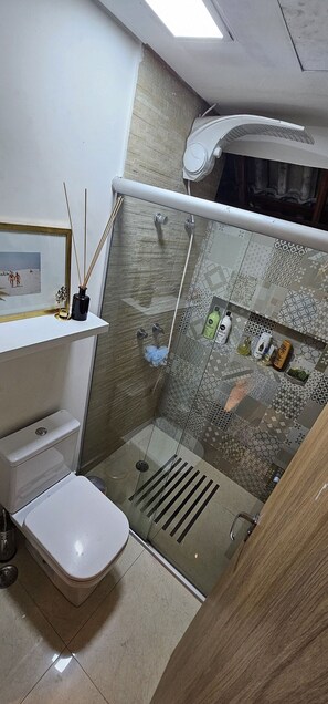 Toilet,Public Bath