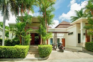 Rose Pool Villa, The perfect private oasis (4450)