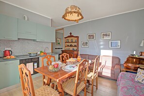 Living and dining room