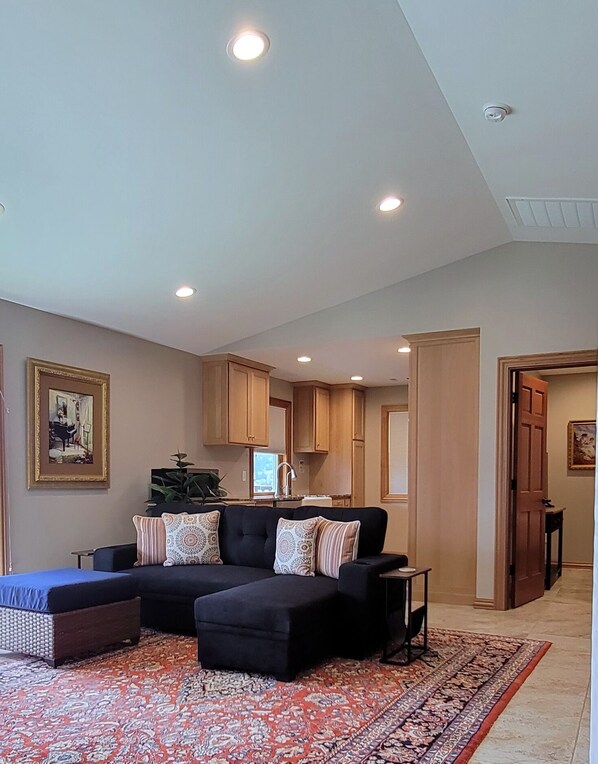 Great Room with vaulted ceiling