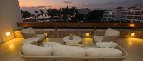 Luxury living inside and outside... day and night. This is Heaven's Loft.