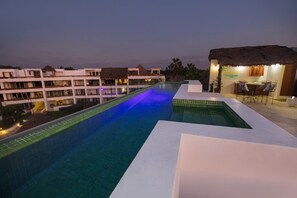 Relax under the stars in your private roof top pool 