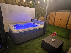 Bain à remous intérieur