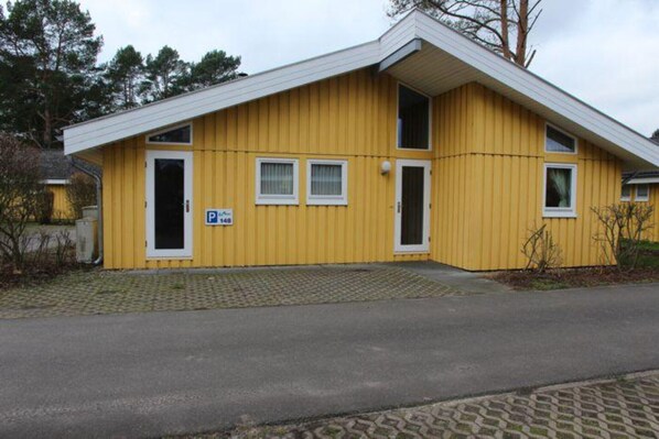 Holiday Home Exterior [summer]