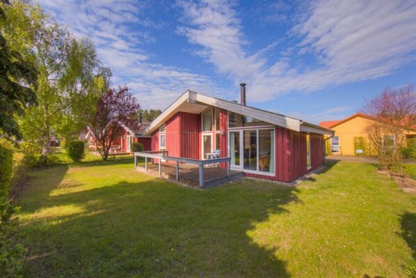 Holiday Home Exterior [summer]