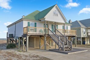 Escape to Dauphin Island—beach and nature at your doorstep