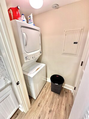 Laundry Center