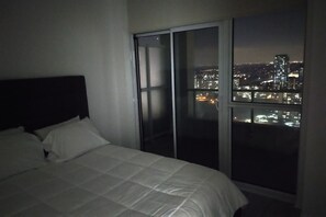 Master Bedroom. with Balcony 