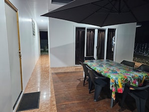 Outdoor dining