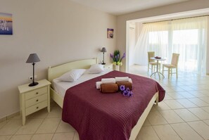 Bedroom 2 (1)
