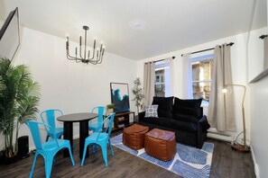 Living & Dining Area