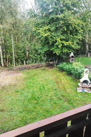 Holz, Garten, Strauch, Rasen, Hinterhof, Landscaping, Schatten, Garten, Zaun
