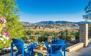 Spectacular backyard view