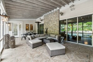 Screened In Porch