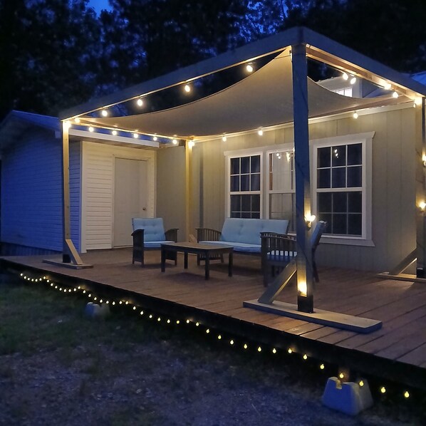 Newly added sunshade area for morning coffee or late night relaxation.