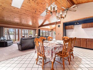 Beautiful open concept with high ceilings