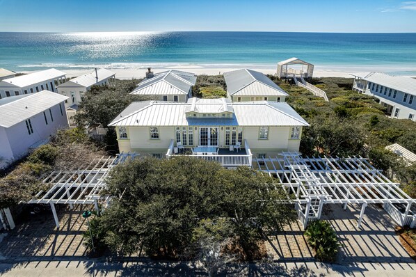 WELCOME TO LEMONADE STAND IN SEASIDE, FL!