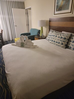 Hotel side king bed