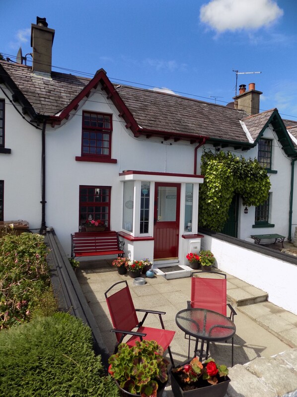 Front of cottage