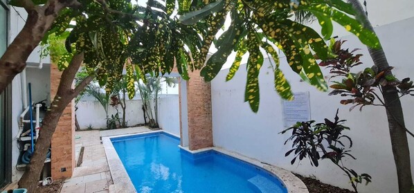 Private Pool exterior