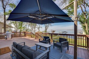 Furnished Deck | Gas Grill | Single-Story Home