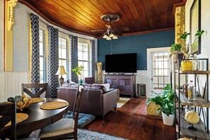 Surrounded by tasteful décor and cozy textures, this room is the perfect blend of style and comfort—a true retreat from the everyday.