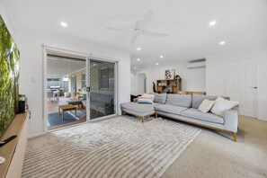 Living Area 1
