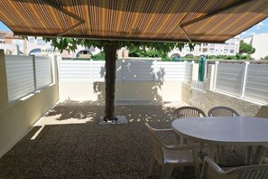 Terrasse / Balkon