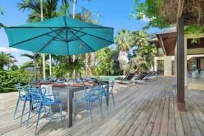 Outside dining area