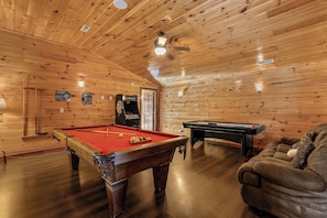 Game Room: Pool Table, Air Hockey, & Multi-Cade Arcade