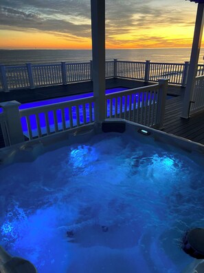 Island Oasis_ hot tub and pool view as of 2-3-25