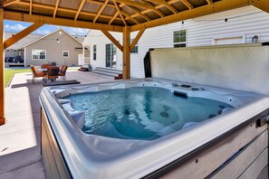 Private Hot Tub