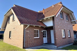 Holiday Home Exterior [summer]