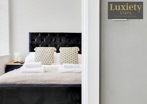 Bedroom at Luxiety Stays Short Lets Serviced Accommodation Southend on Sea