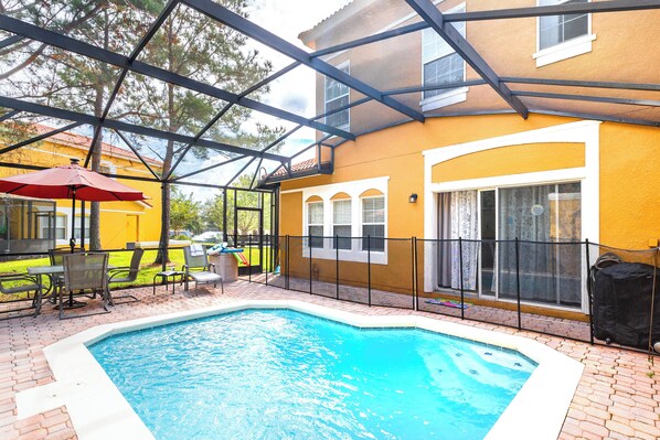 Private Pool