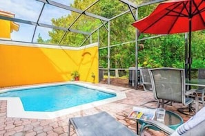 Private pool (1)