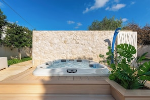 Bubbelpool utomhus