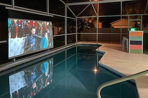 Stream your favorite movies on the Private Poolside Cinema 📽️  