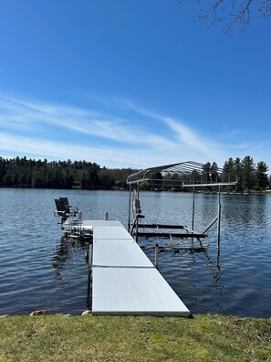 Spacious dock
