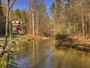 As soon as you drive up, you will be in awe of the gorgeous surroundings.