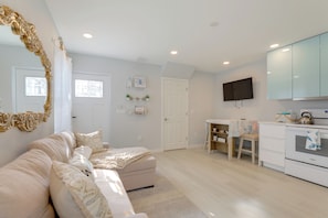 Living Room | Full Sleeper Sofa | Smart TV
