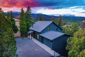 Cabin Exterior | Mountain Views