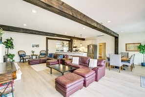 Living Space | Central A/C & Heating