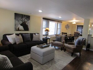 Comfortable furnishings create a warm first impression from the front door.