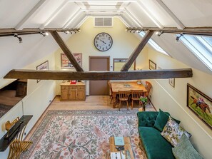 Living area | The Studio, Hartfield