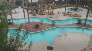 WorldMarkBoulevard_3
