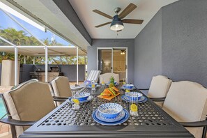 Outdoor dining