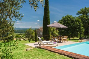 Schwimmbad, Garten, Gartenmöbel, Landscaping, Estate, Bauernhaus, Eco Hotel, Resort, Rasen, Villa