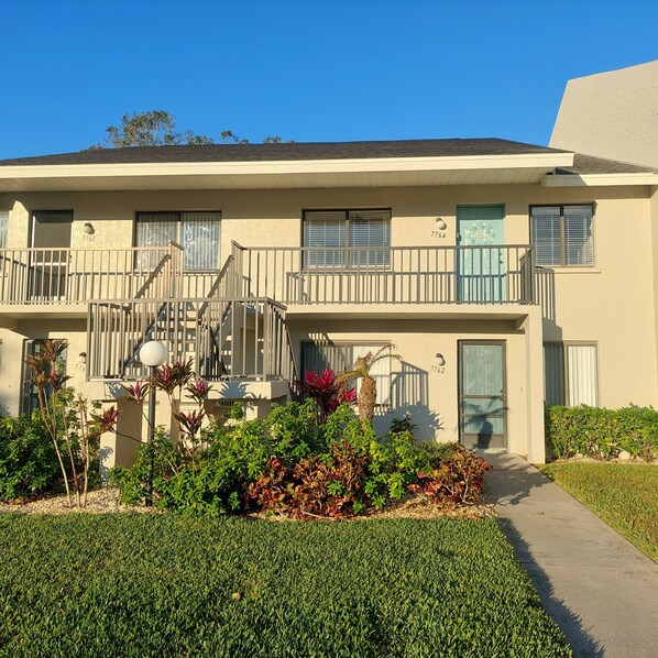 Street View of our 2nd floor condo
Top right 7764 Eagle Creek Dr